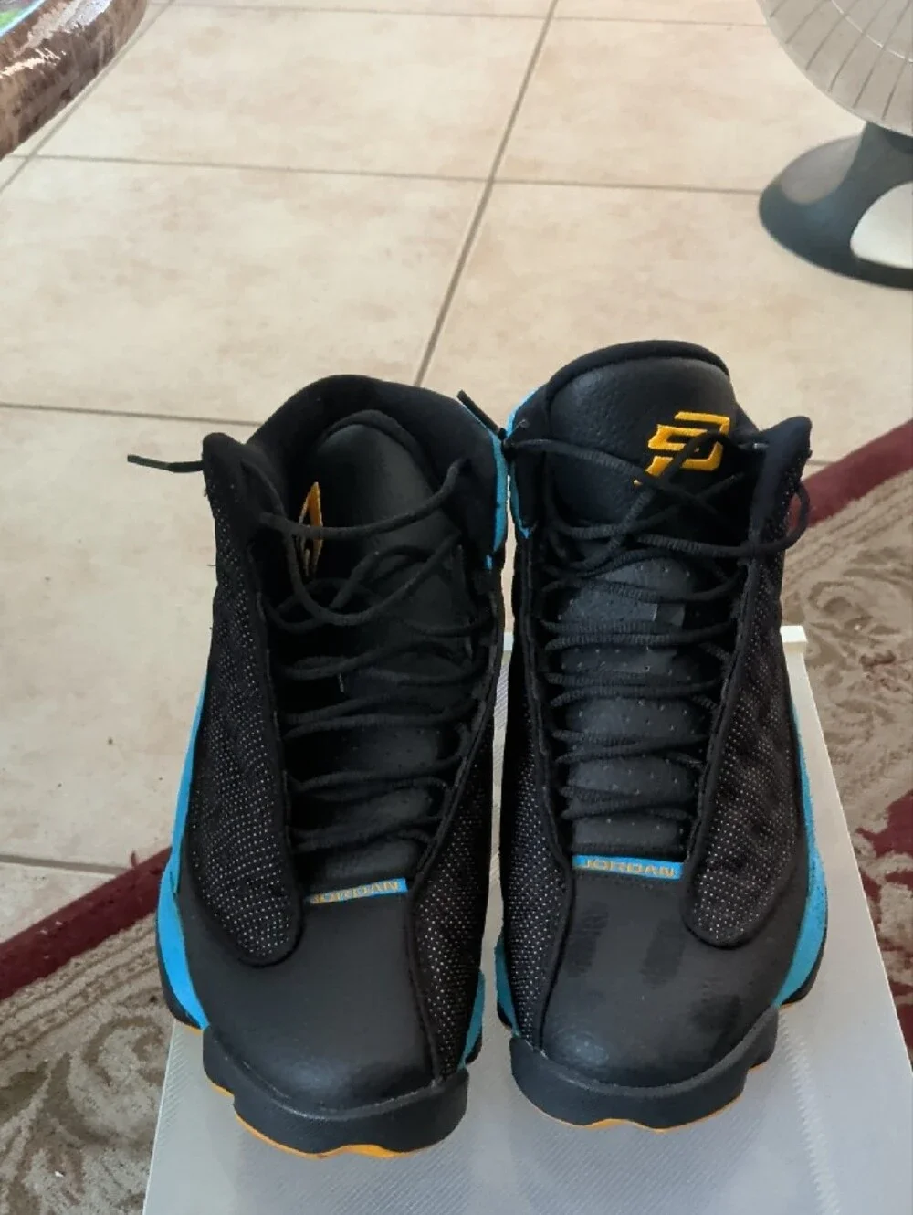 Jordan Men's Black and Blue Low-Top Sneakers
